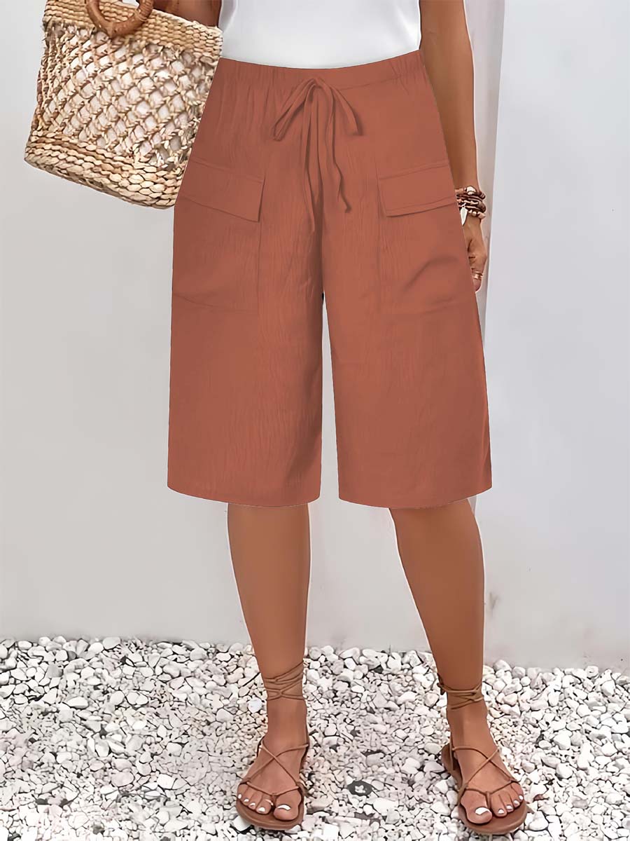 Women's Solid Color Stylish Loose-fit Pockets Casual Short Pants